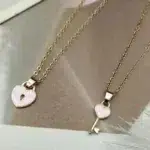 Colliers de Couple Cœur Rose avec Clé