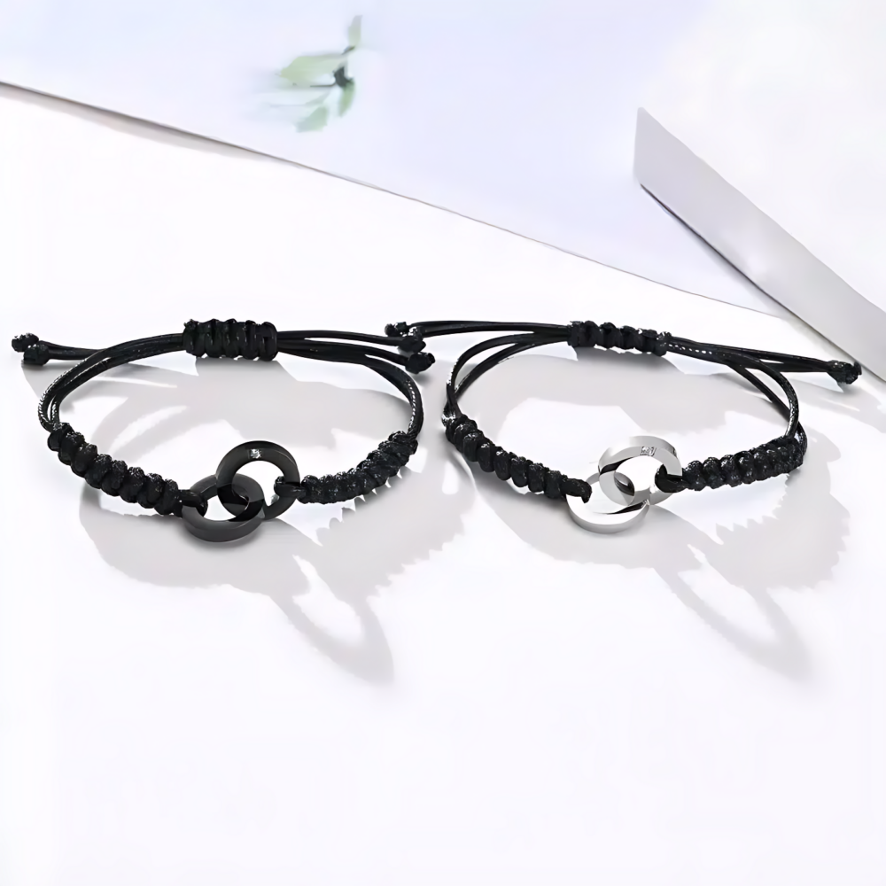 Bracelets Noirs avec Anneaux Entrelacés pour Couple